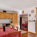 Apartman Maffins 1 *